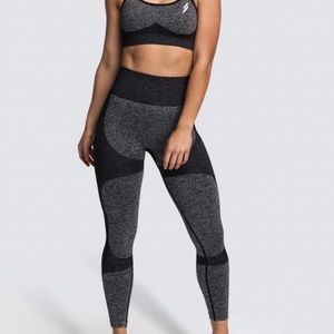DO YOU EVEN seamless Leggings